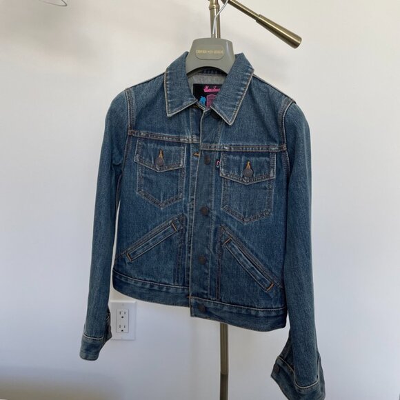 NWT Marc Jacobs Cropped Jean Jacket w/ Patch detailing - XS - Picture 2 of 10